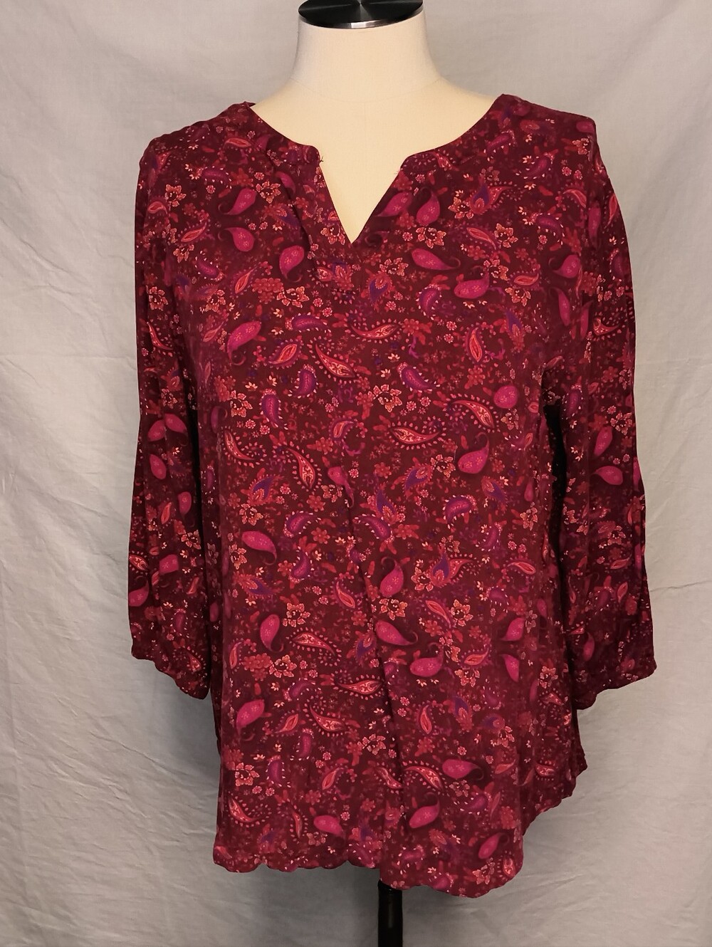croft & barrow Burgundy Paisley Split-Neck Blouse